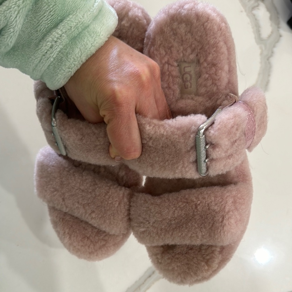 Fuzzy Pink Slide Sandals - Picture 2 of 8